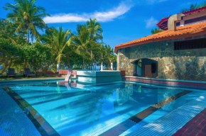 Las Olas Beach Resort